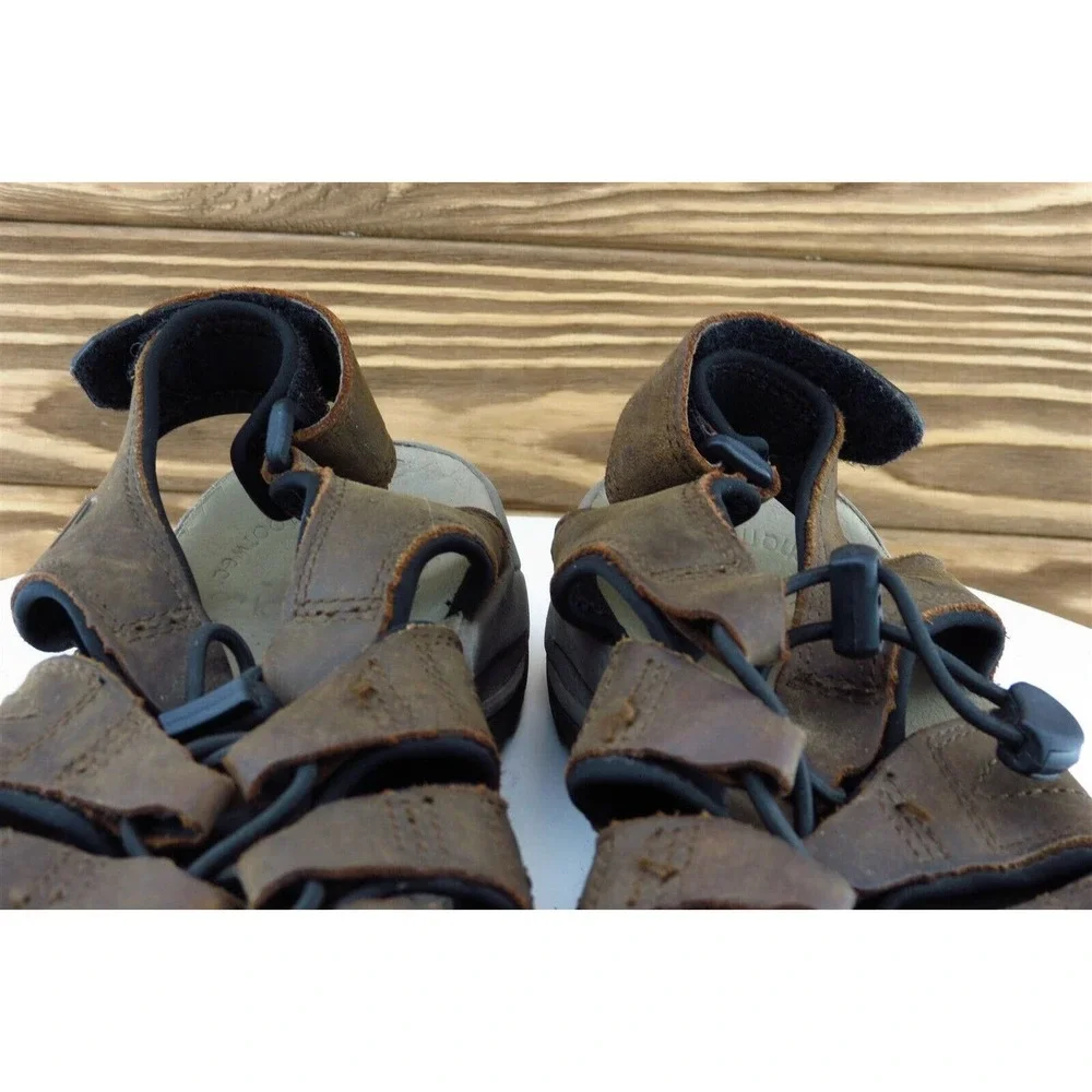 Abeo welcome shoe